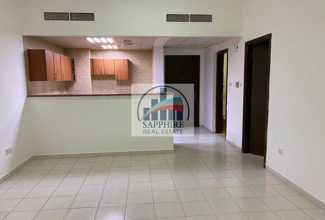 Квартира с 1 спальней, 72 м², International City